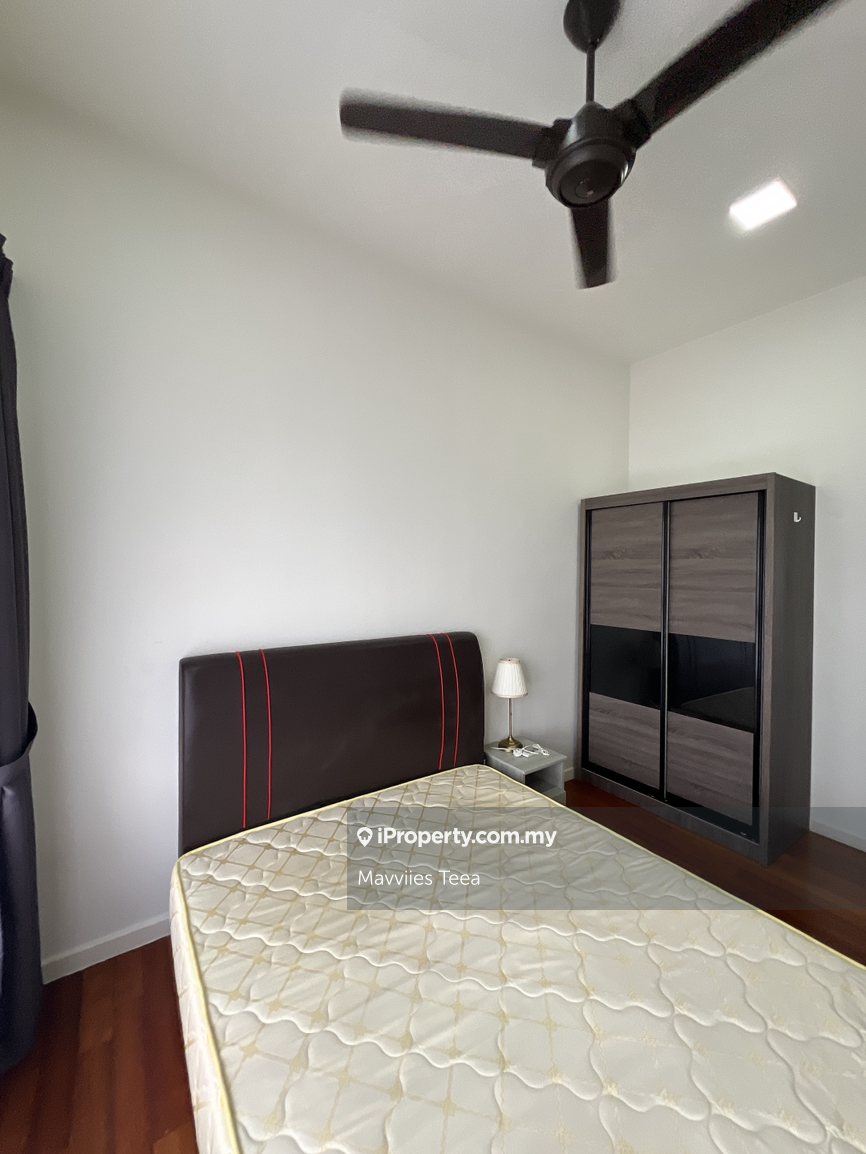 Service Residence for Rent in Seventeen Residences (Biji Living) by Mavviies Teea - iProperty.com.my