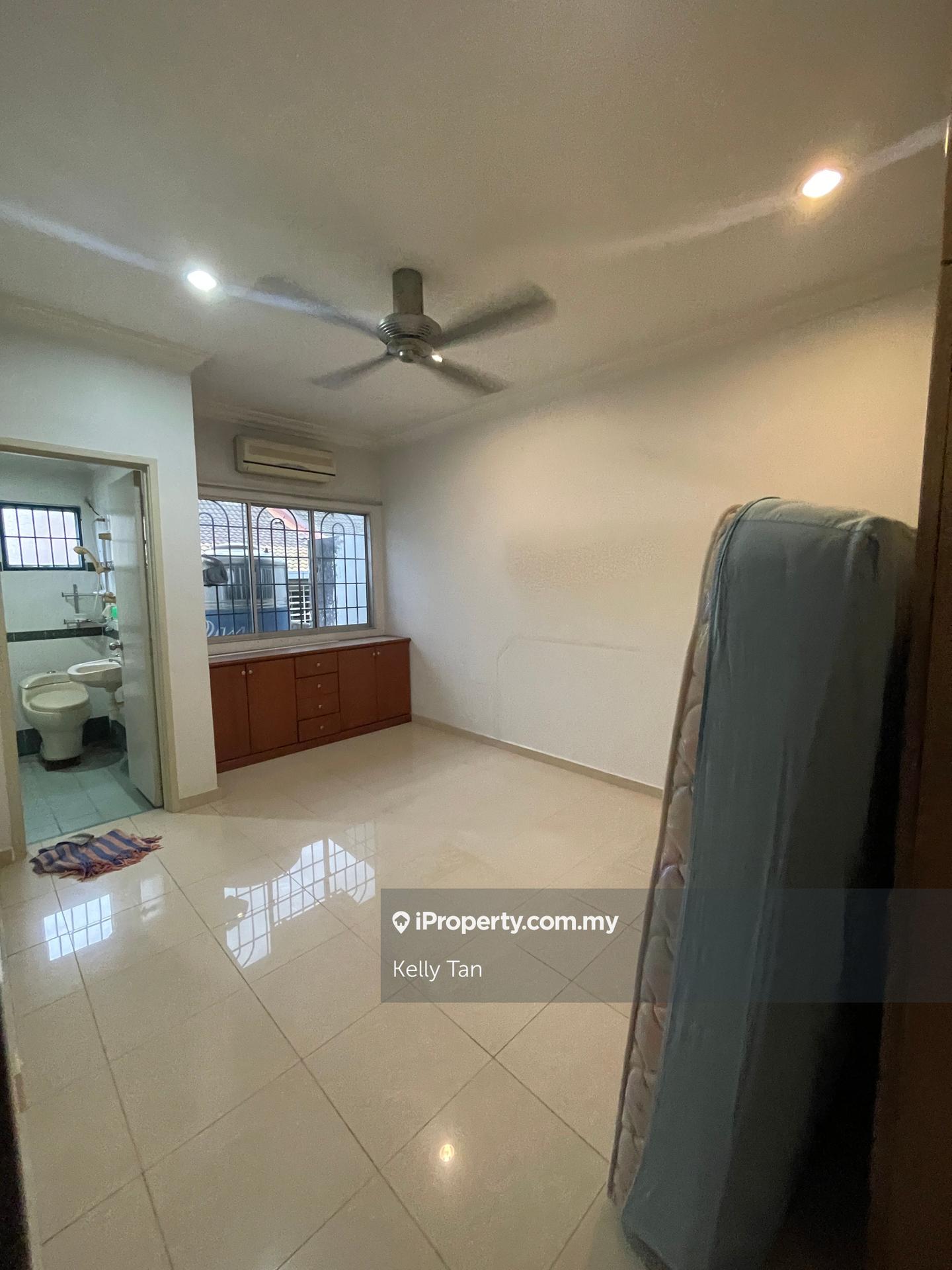 2-storey Terraced House for Sale in BTHO, Bandar Tun Hussein Onn, Cheras by Kelly Tan - iProperty.com.my