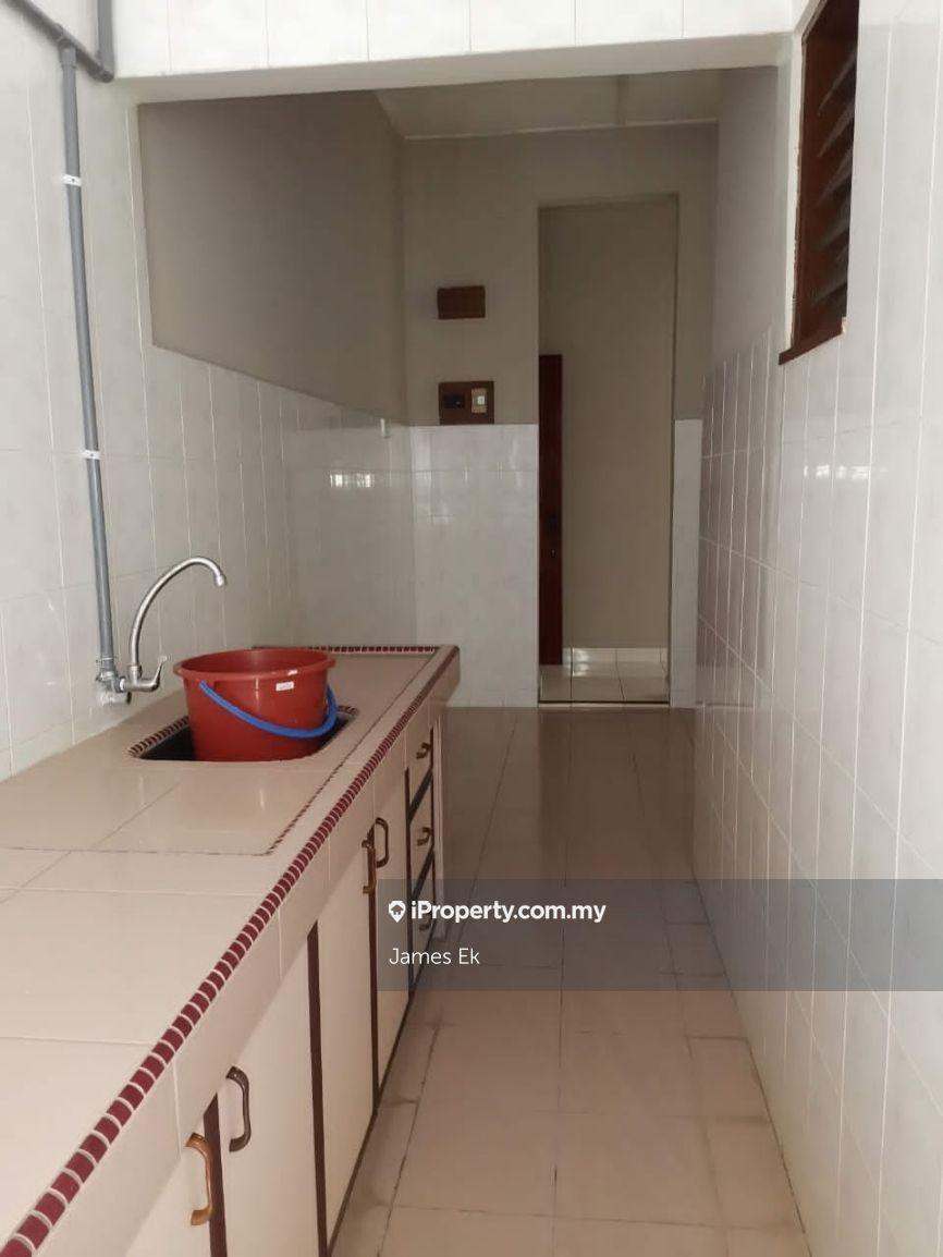 Condominium for Sale in Riviera III by James Ek - iProperty.com.my