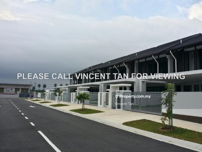Rumah Berangkai 2 Tingkat untuk Dijual di ELMINA CLUSIA Aralia Liana Viana East Garden, Shah Alam oleh Vincent Tan - iProperty.com.my