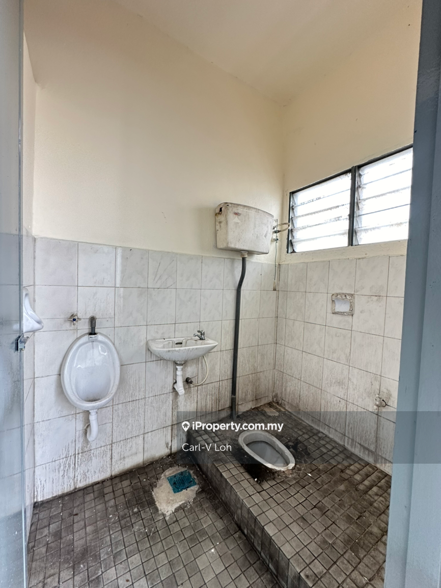 Kilang Teres untuk Dijual di Kawasan Perindustrian Sungai Choh, Serendah oleh Carl-V Loh - iProperty.com.my