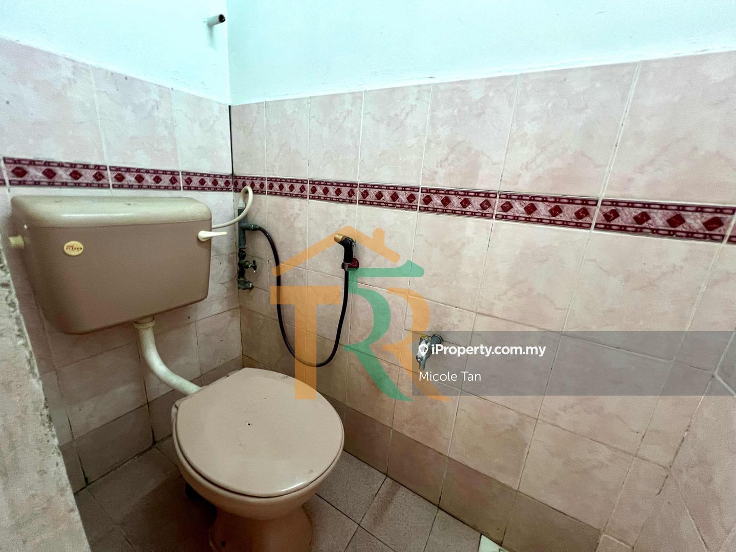 Rumah Berkembar untuk Dijual di Bakariah / Jln Salleh, Muar oleh Micole Tan - iProperty.com.my