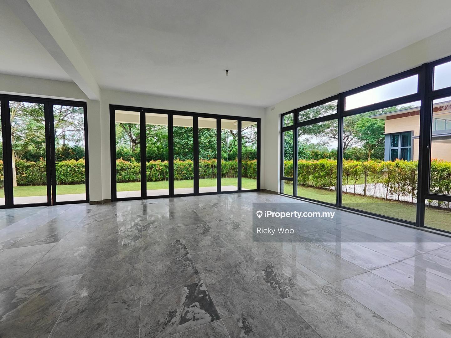 Service Residence for Sale in Country Garden Forest City by Ricky Woo - iProperty.com.my