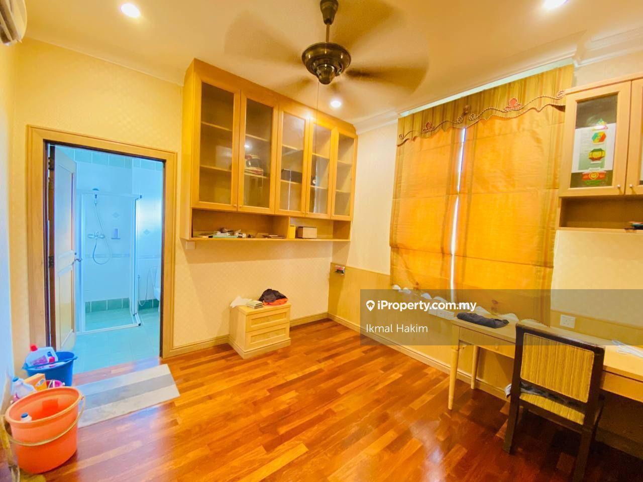 Bungalow House for Sale in Perdana Lakeview East, Cyberjaya by Ikmal Hakim - iProperty.com.my