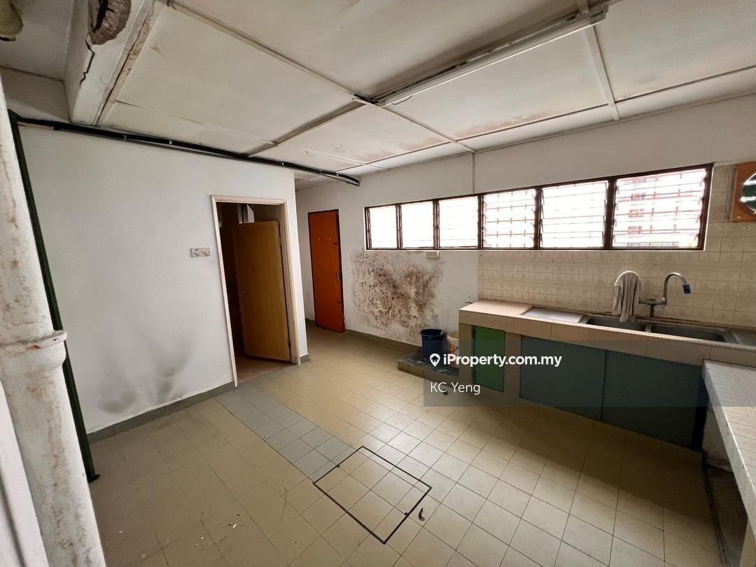 Rumah Berangkai 2 Tingkat untuk Dijual di Taman Angsana, Cheras oleh KC Yeng - iProperty.com.my