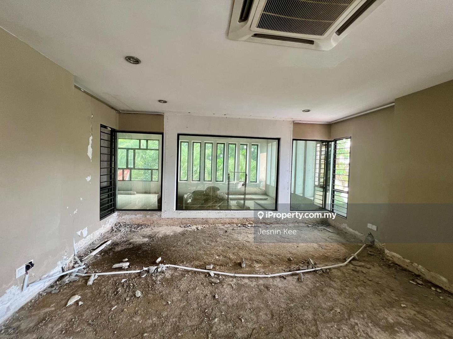 Rumah Berangkai 3 Tingkat untuk Dijual di Lake Fields, Sungai Besi oleh Jesnin Kee - iProperty.com.my
