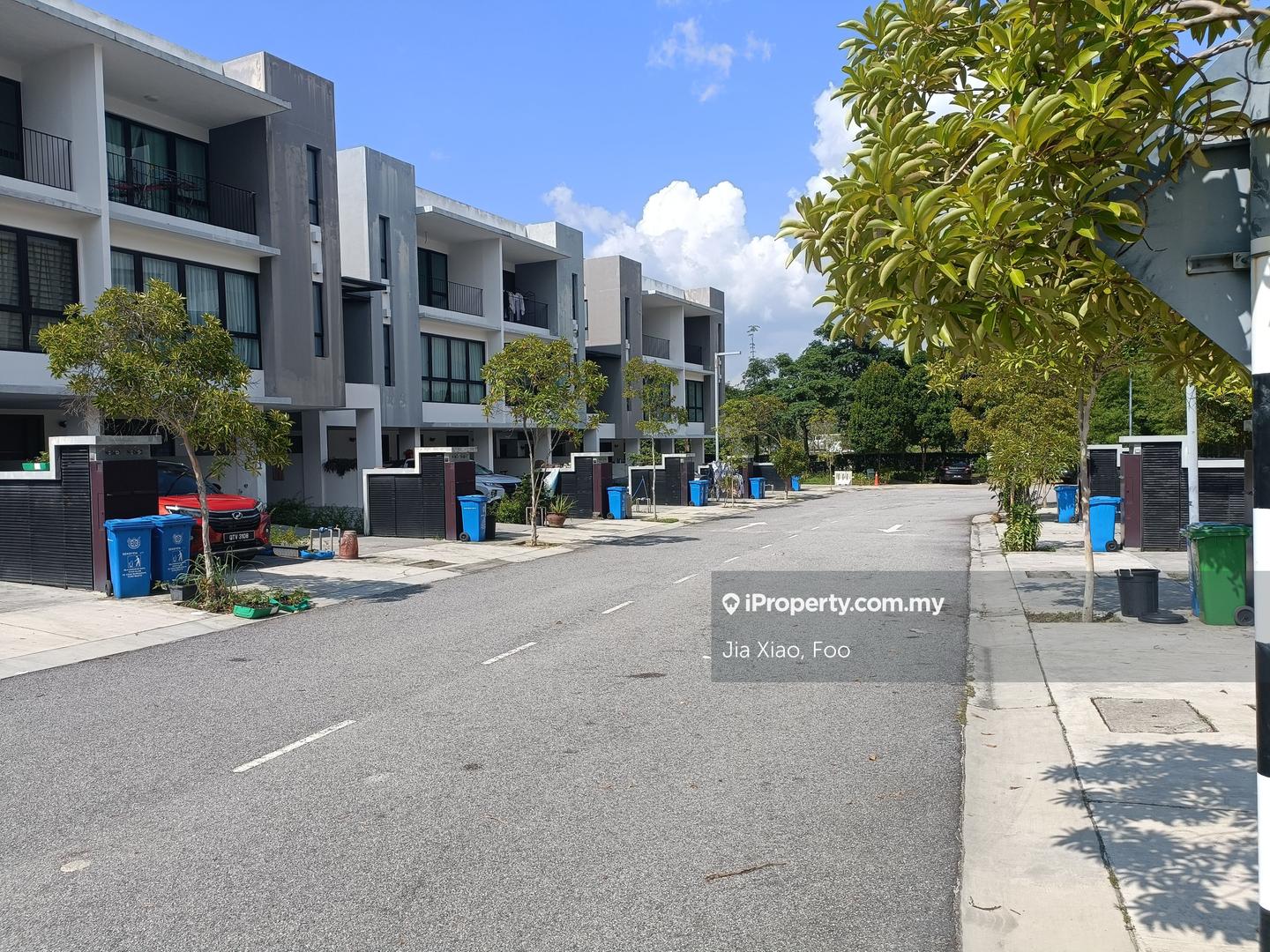 Rumah Bandar untuk Dijual di Cahaya Spk, Shah Alam oleh Jia Xiao, Foo - iProperty.com.my