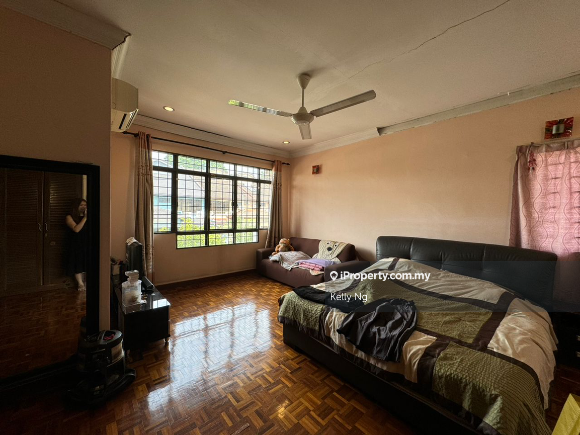Rumah Berangkai 2.5 Tingkat untuk Dijual di Bandar Utama 11, Bandar Utama oleh Kelly Ng - iProperty.com.my