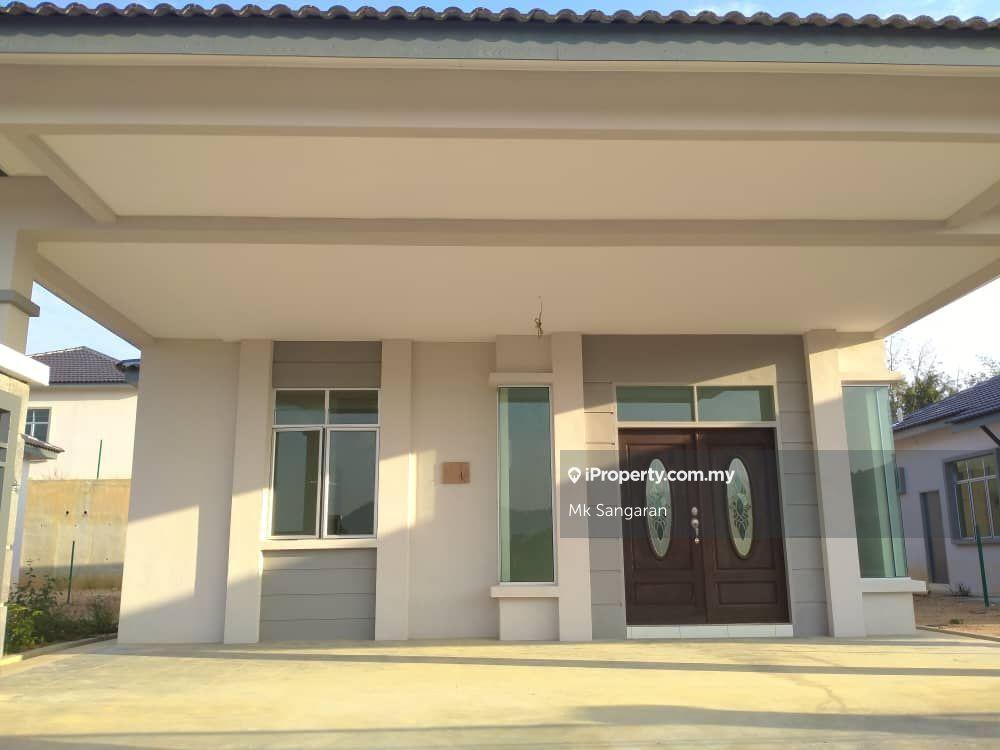 Banglo untuk Dijual di Rumah Banglo Setingkat (Type-A) di Sik, Sik oleh Mk Sangaran - iProperty.com.my