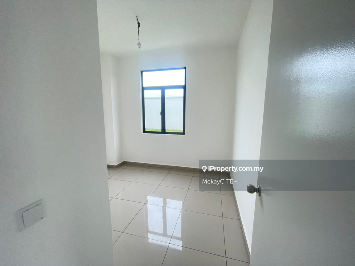 Semi-Detached House for Rent in Bandar Puncak Alam, Puncak Alam by MckayC TEH - iProperty.com.my