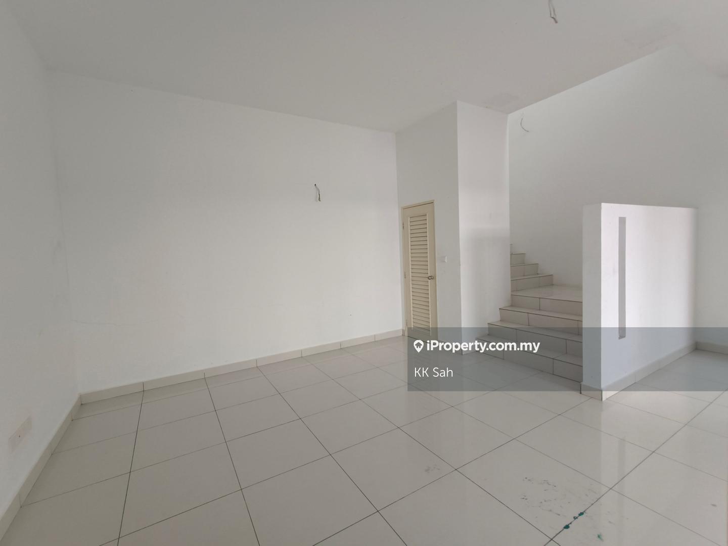 3-storey Terraced House for Sale in Tiara South, Semenyih by KK Sah - iProperty.com.my