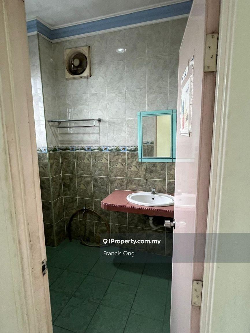 Rumah Berangkai 2 Tingkat untuk Disewa di Taman Bukit Mewah, Kajang oleh Francis Ong - iProperty.com.my