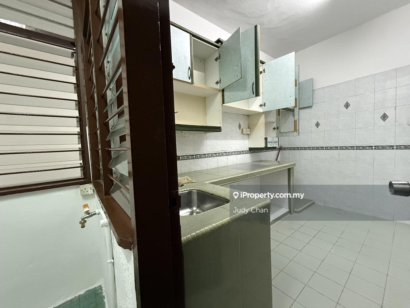 Pangsapuri untuk Disewa di Subang Perdana Goodyear Court 10 oleh Judy Chan - iProperty.com.my