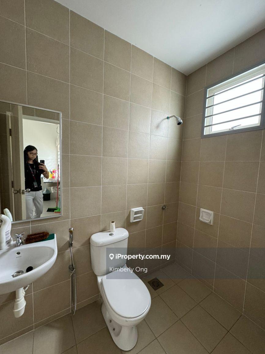 Rumah Berangkai 2 Tingkat untuk Dijual di Laman Azalea, Nilai Impian, Nilai, Bangi, Kajang, Nilai oleh Kimberly Ong - iProperty.com.my