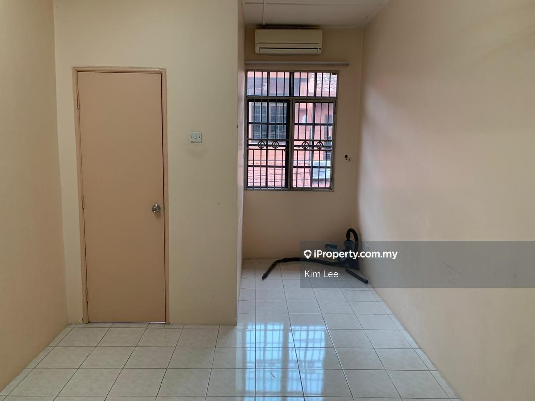 Rumah Berangkai 2 Tingkat untuk Disewa di Bandar Sg Long, Sl 13, Kajang oleh Kim Lee - iProperty.com.my