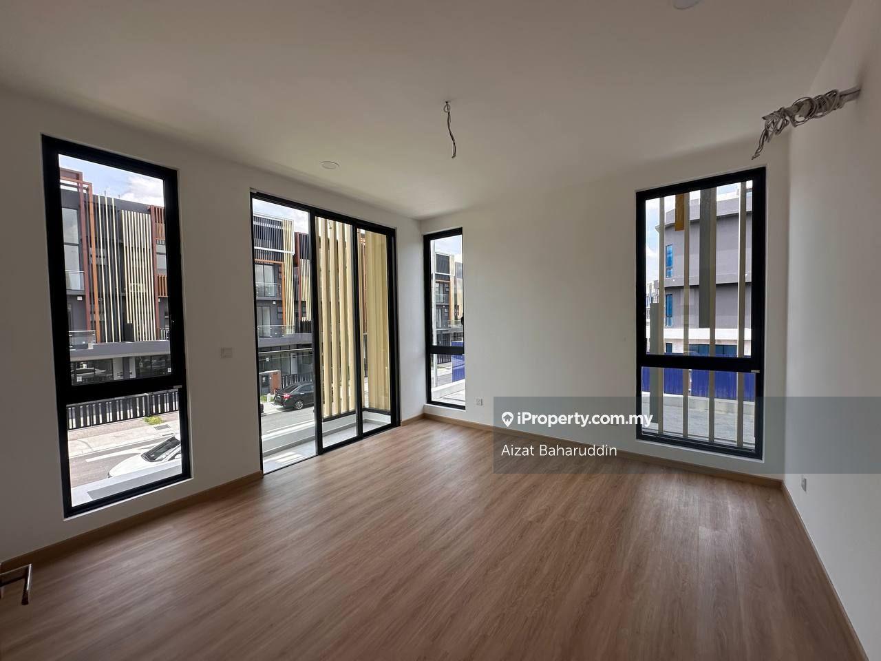 3-storey Terraced House for Sale in BANDAR PUCHONG JAYA, Puchong by Aizat Baharuddin - iProperty.com.my