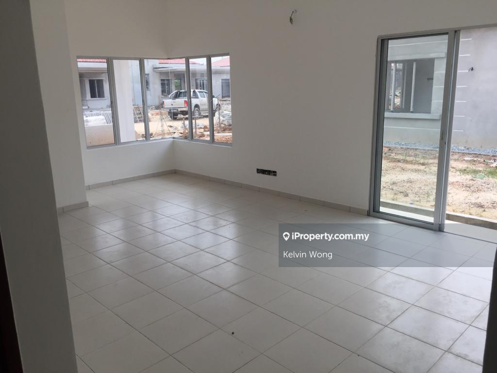 Rumah Berangkai 1 Tingkat untuk Dijual di Desa Kencana,Jalan iskandar, Bukit Kapar, Klang oleh Kelvin Wong - iProperty.com.my