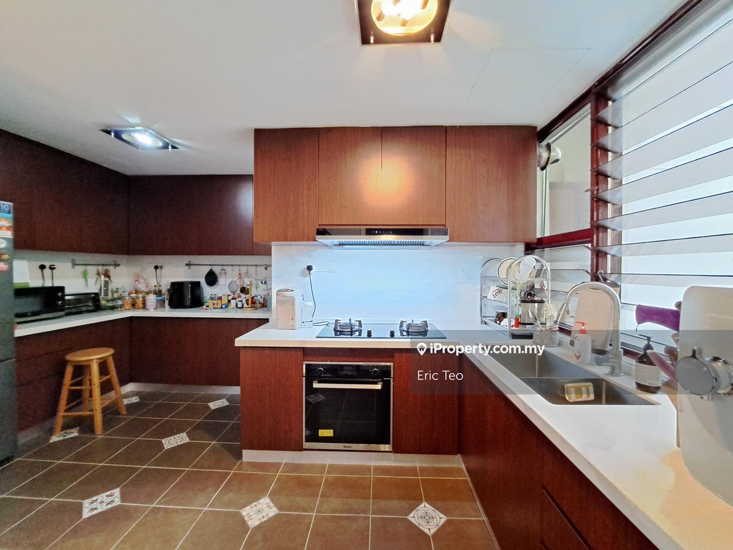 Kondominium untuk Dijual di Desa Damansara oleh Eric Teo - iProperty.com.my