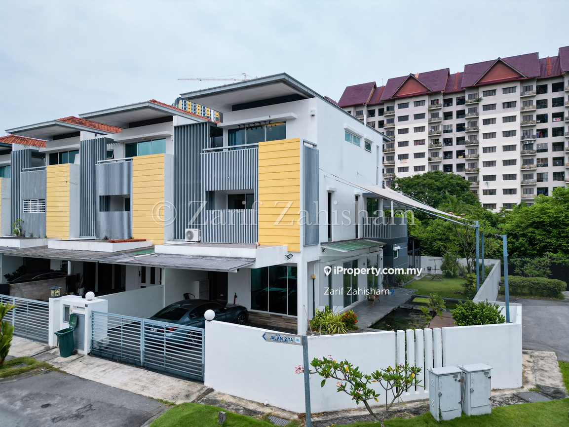 Rumah Berangkai 2 Tingkat untuk Dijual di Taman Nadayu 92, Kajang oleh Zarif Zahisham - iProperty.com.my