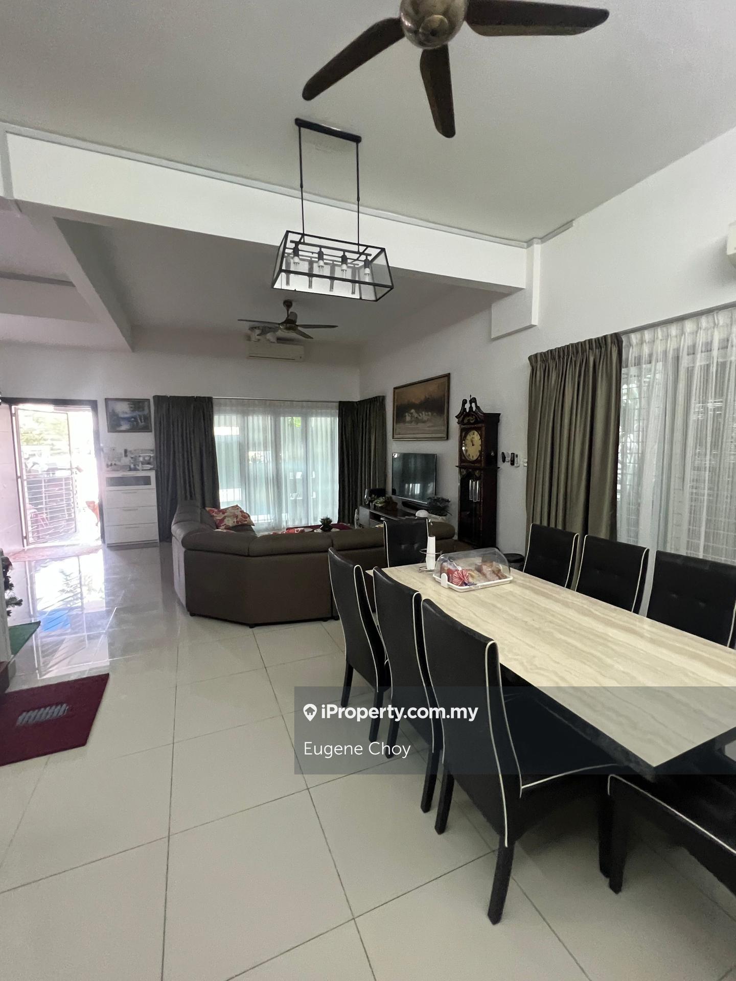 Semi-Detached House for Sale in Cahaya Villa, Seri Kembangan by Eugene Choy - iProperty.com.my