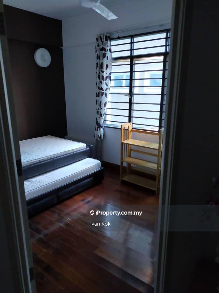 Condominium for Rent in Bungaraya Condominium by Ivan Kok - iProperty.com.my