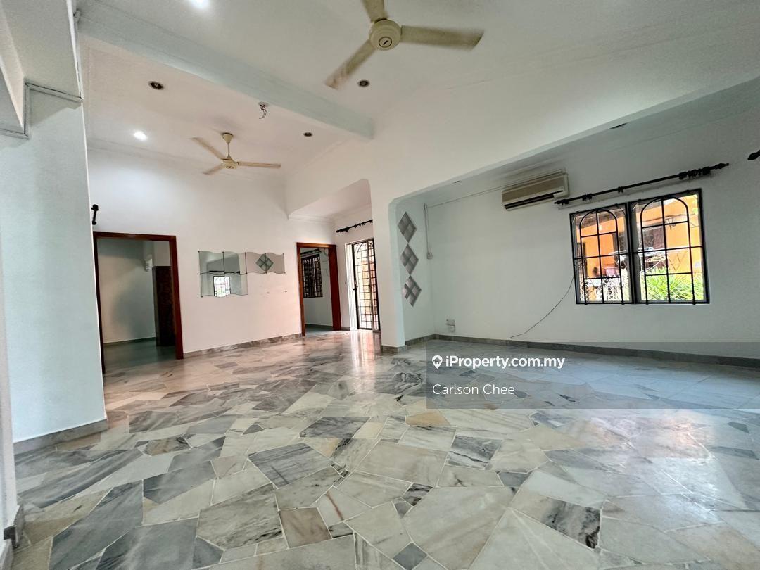 Rumah Berangkai 1.5 Tingkat untuk Dijual di Seksyen 28, Shah Alam oleh Carlson Chee - iProperty.com.my