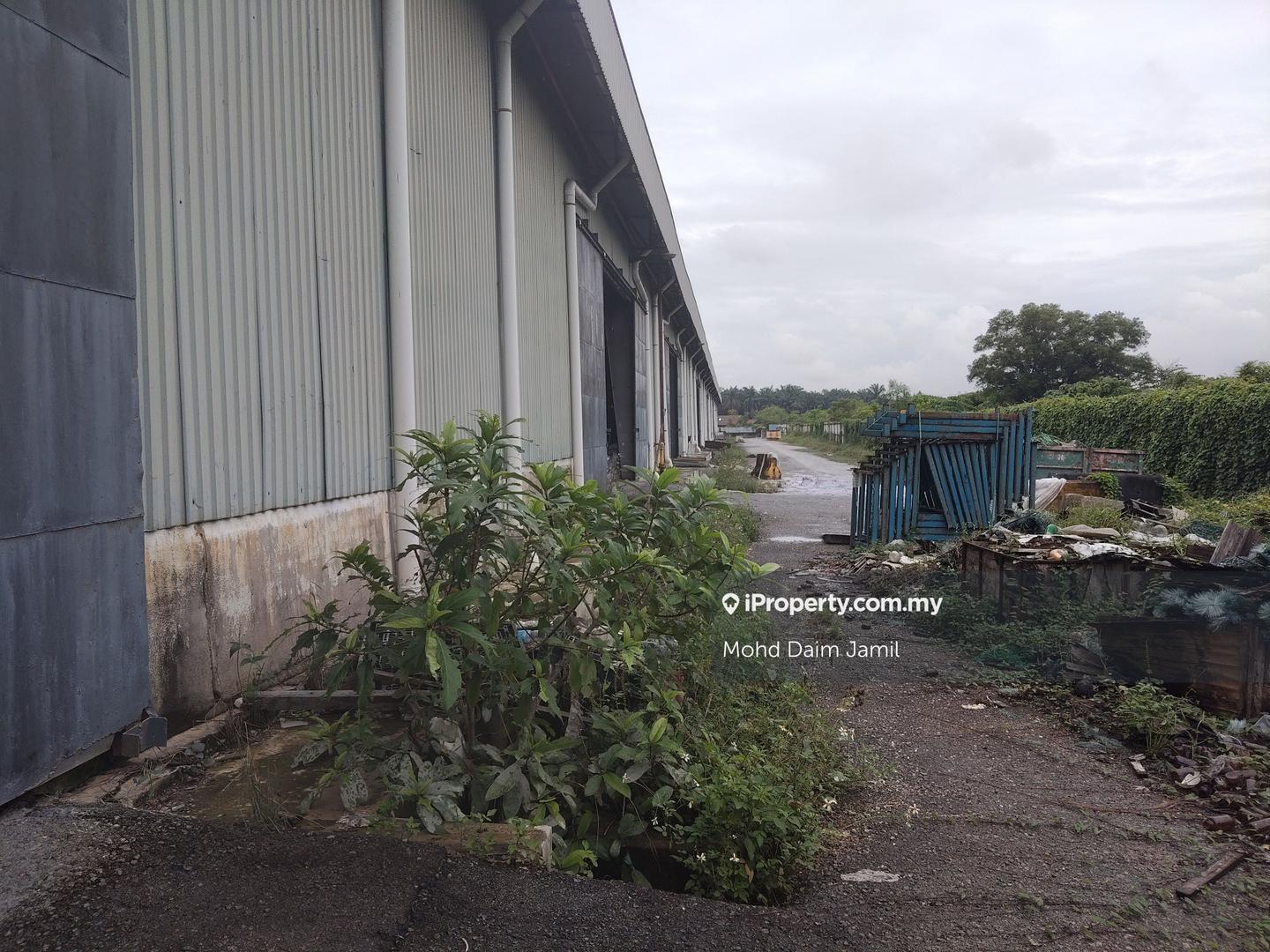Warehouse for Sale in Seksyen 35, Shah Alam by Mohd Daim Jamil - iProperty.com.my