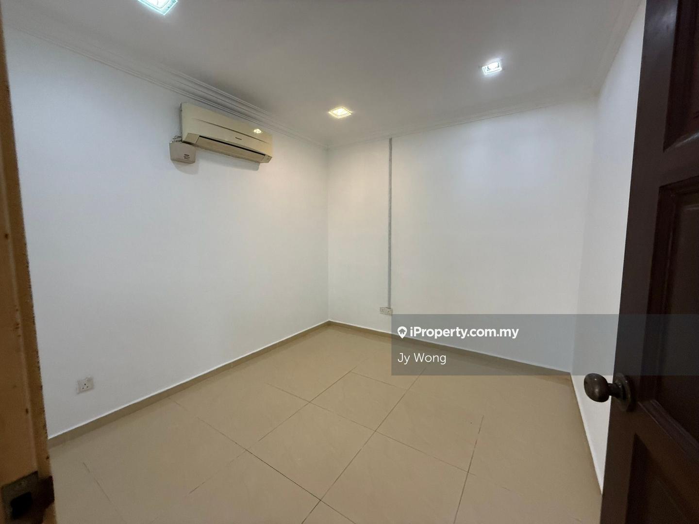 Rumah Berangkai 2 Tingkat untuk Dijual di Taman Tasik Prima, Puchong oleh Jy Wong - iProperty.com.my