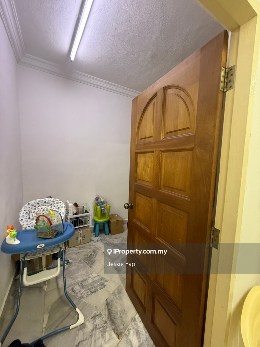 2-storey Terraced House for Sale in Taman Putra Indah, Seri Kembangan by Jessie Yap - iProperty.com.my