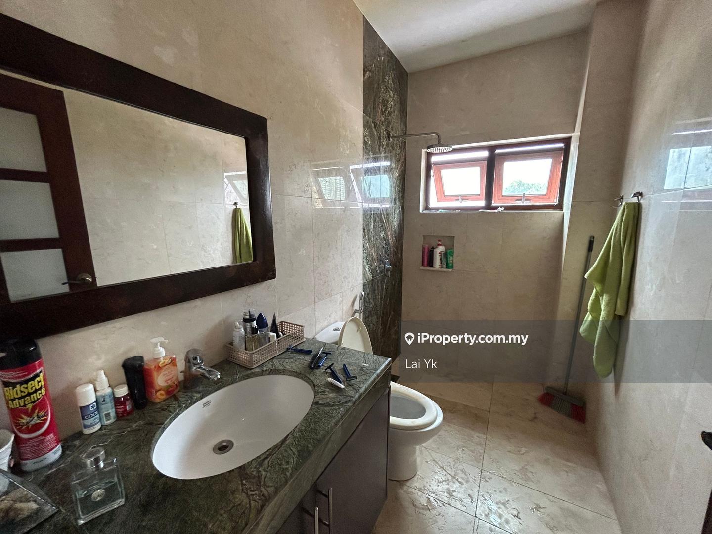 Bungalow House for Sale in Subang Heights, Subang Jaya by Lai Yk - iProperty.com.my