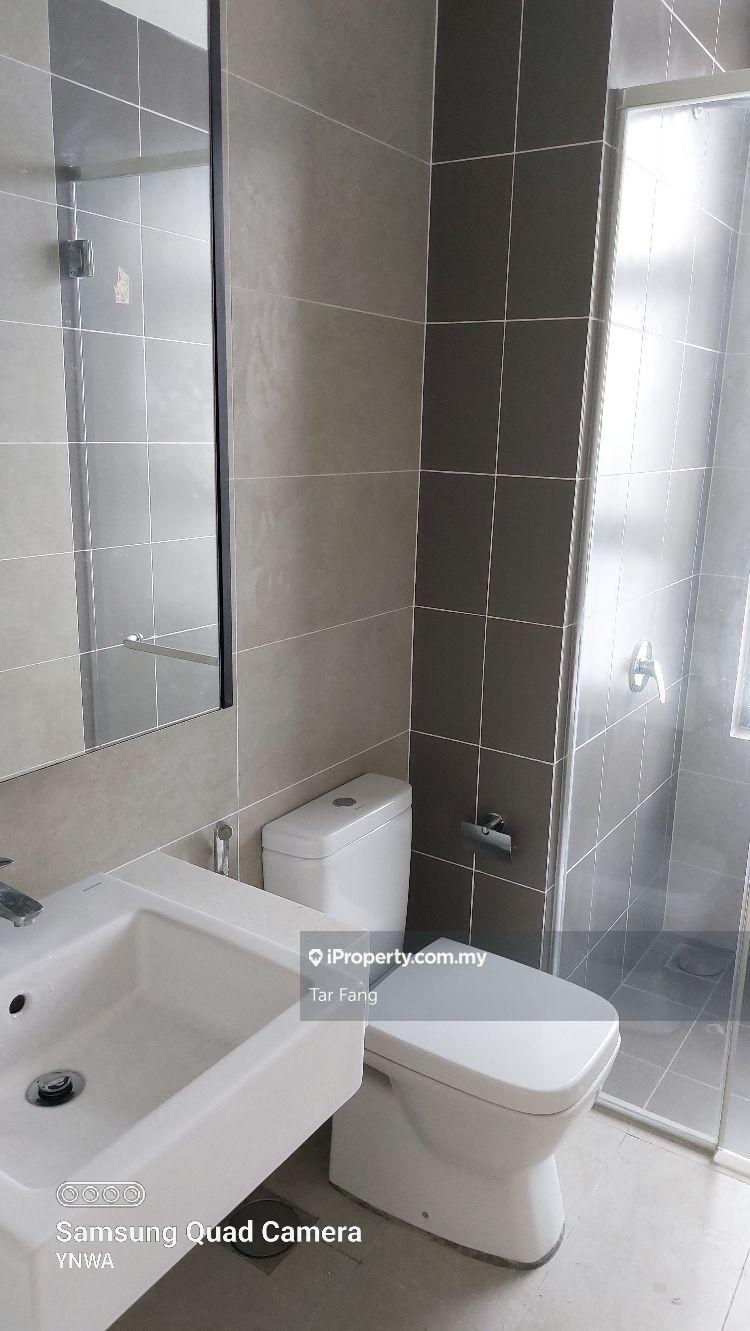 Condominium for Sale in Lakeville Residence by Tar Fang - iProperty.com.my