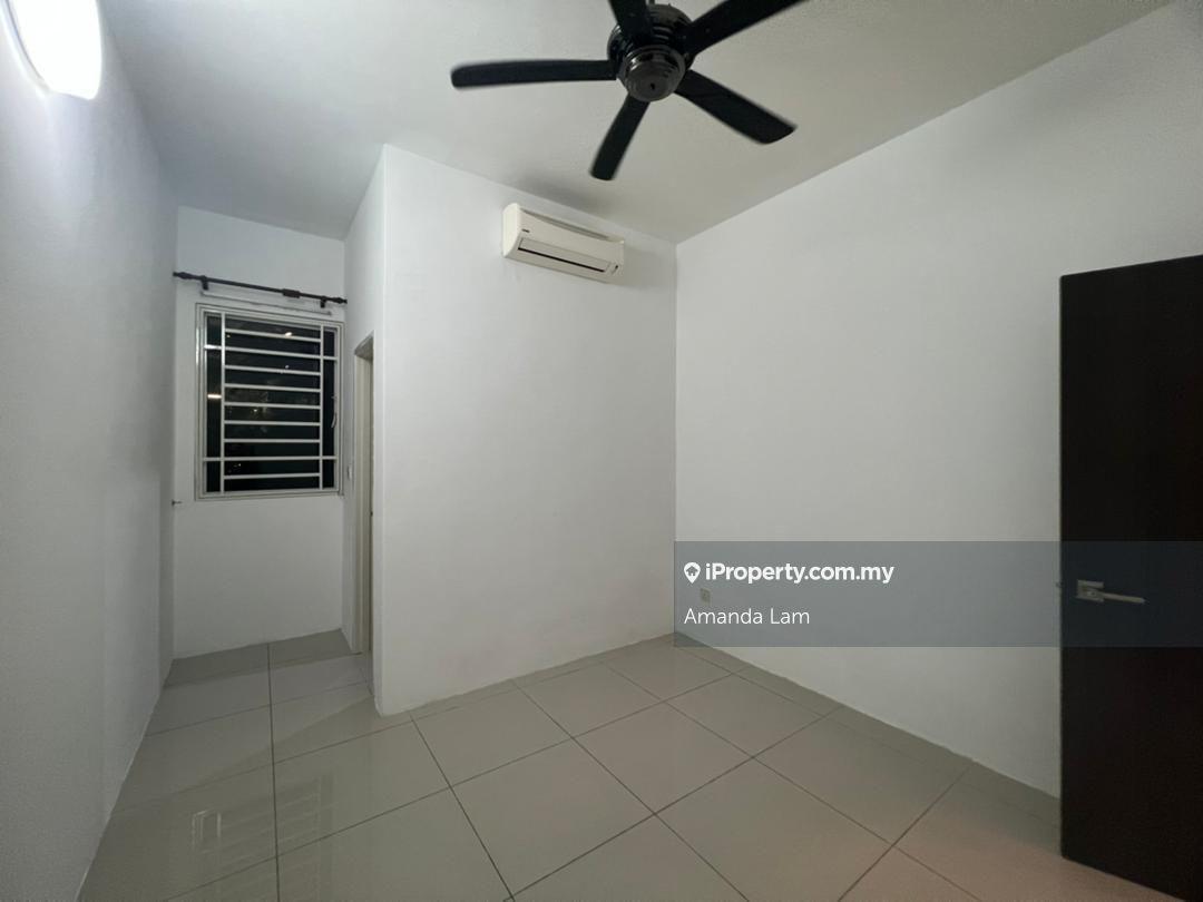 Semi-Detached House for Sale in Dua Villas, Sungai Ara by Amanda Lam - iProperty.com.my