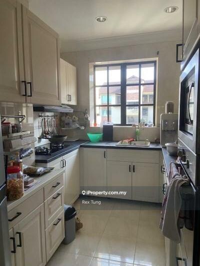 Pangsapuri untuk Dijual di Lavinia Apartments oleh Rex Tung - iProperty.com.my