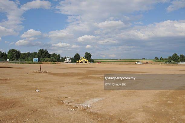 Industrial Land for Sale in Jalan Seelong , Senai, Senai by Cheok BK - iProperty.com.my