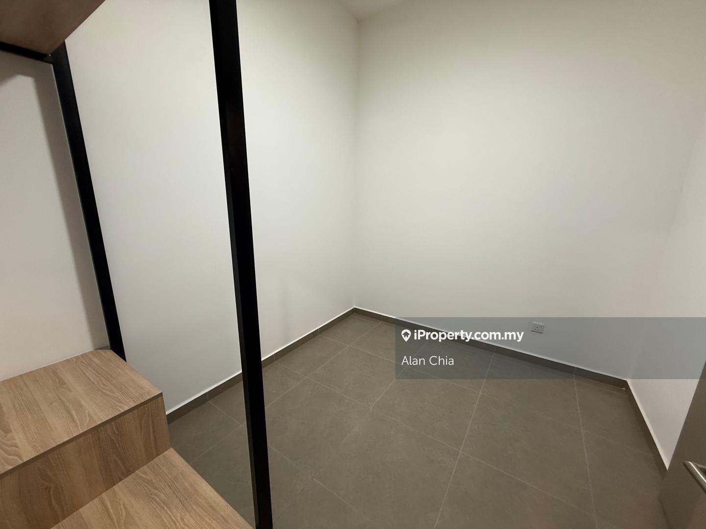 Service Residence for Rent in Mossaz @ Empire City by Alan Chia - iProperty.com.my