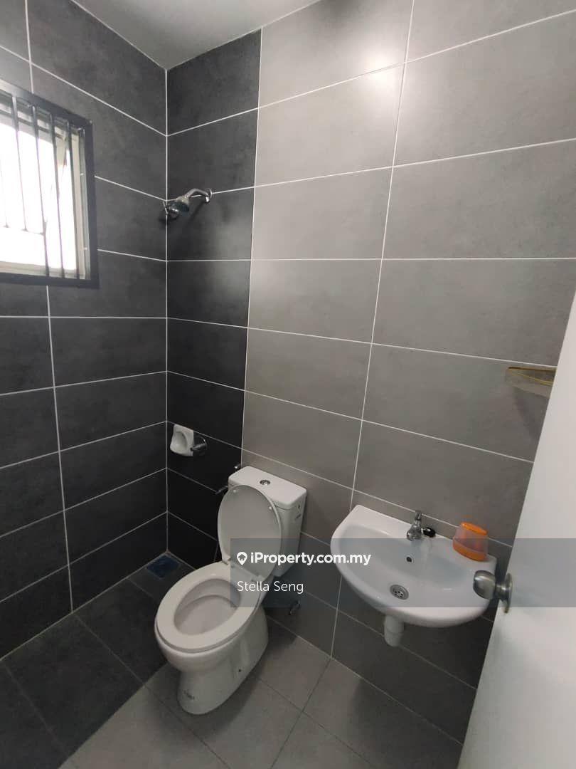 Rumah Berangkai 2 Tingkat untuk Dijual di Bandar Puncak Alam, Puncak Alam oleh Stella Seng - iProperty.com.my