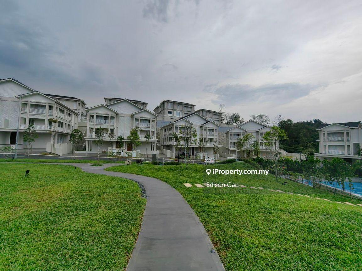 Rumah Berkembar untuk Dijual di Mont Kiara, Kuala Lumpur oleh Edison Gan - iProperty.com.my