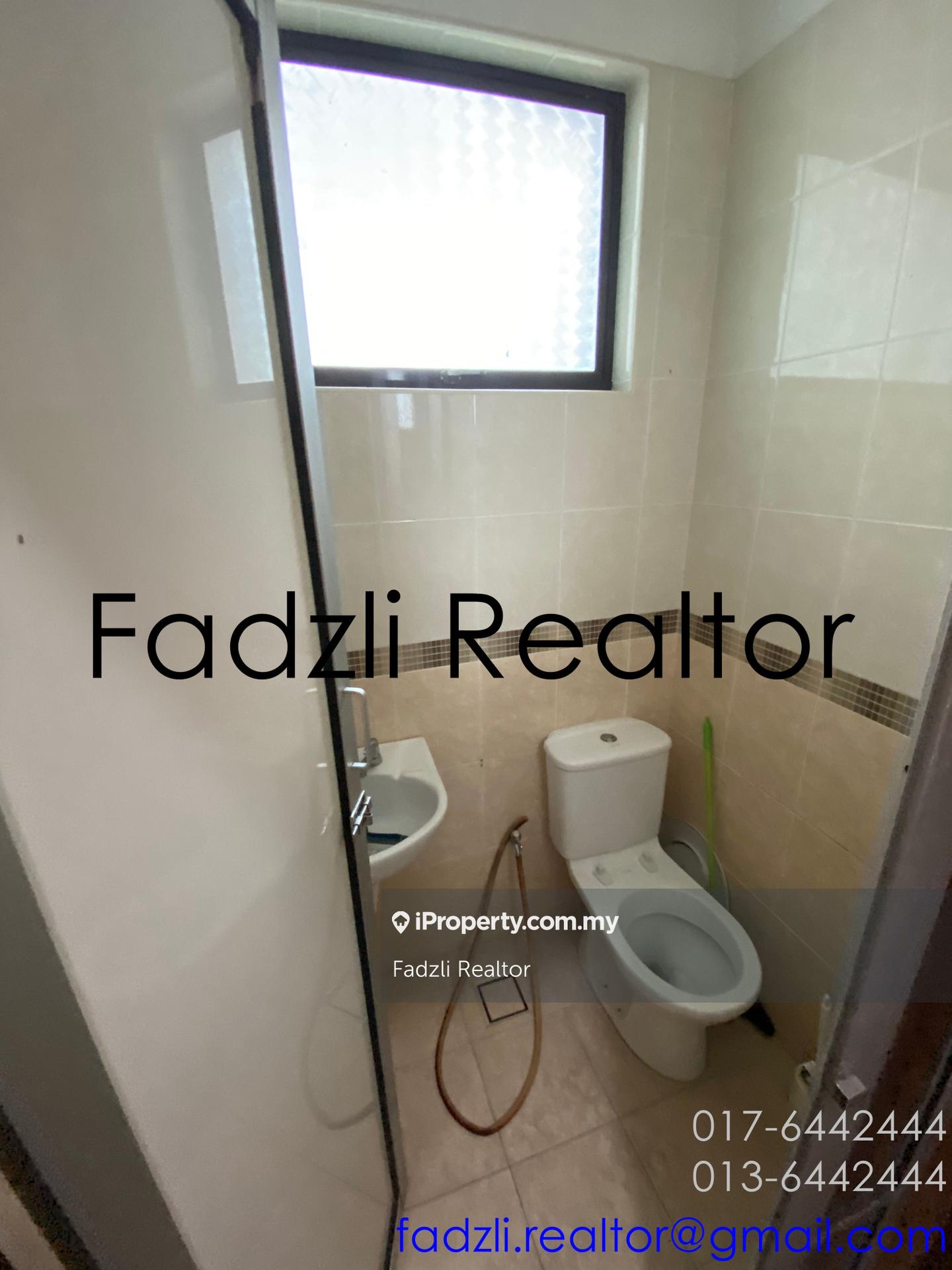 Bungalow House for Sale in Bukit Gita Bayu, Seri Kembangan by Fadzli Realtor - iProperty.com.my