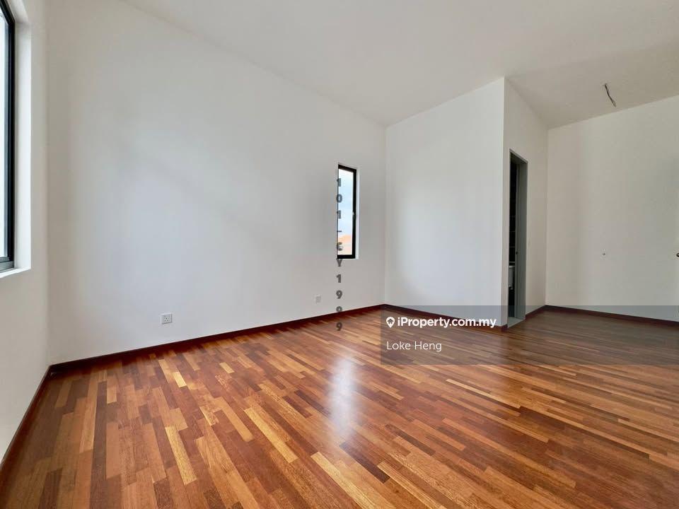 Semi-Detached House for Sale in Setia Utama, Setia Alam by Loke Heng - iProperty.com.my