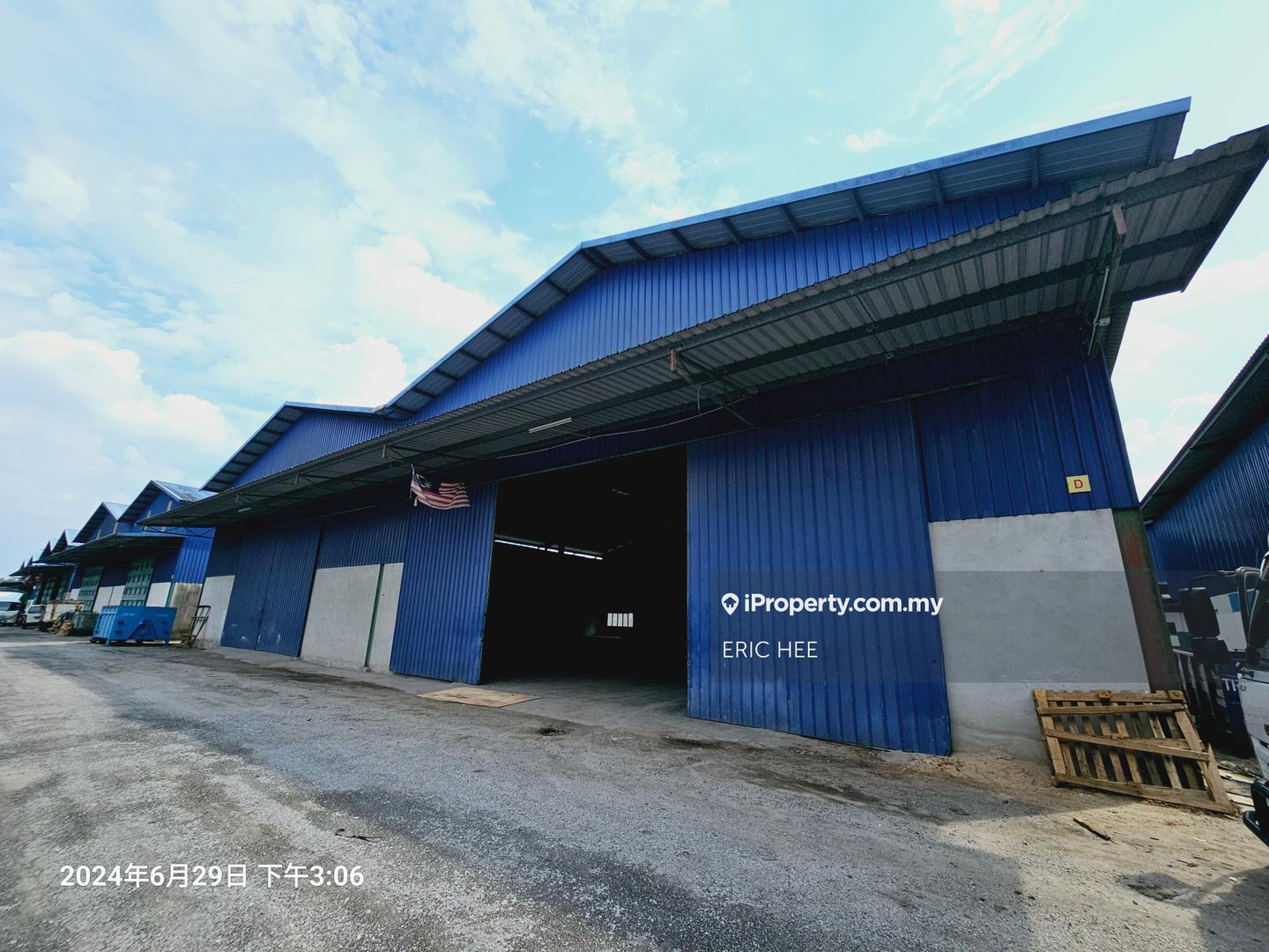Warehouse for Rent in Kampung Baru @ Sungai Buloh, Sungai Buloh by ERIC HEE - iProperty.com.my