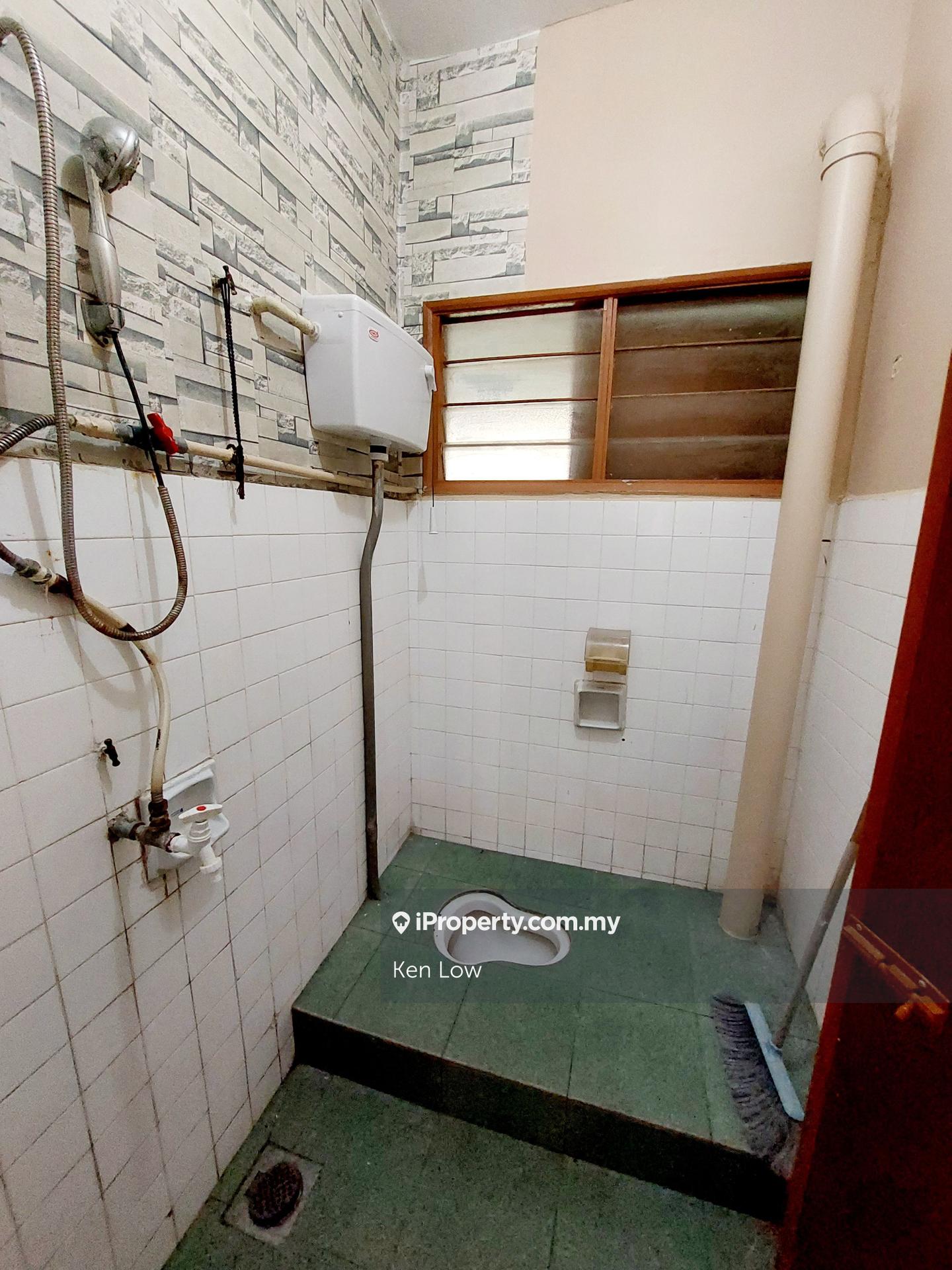 Rumah Berangkai 2 Tingkat untuk Dijual di Taman Jasmin, Kajang oleh Ken Low - iProperty.com.my