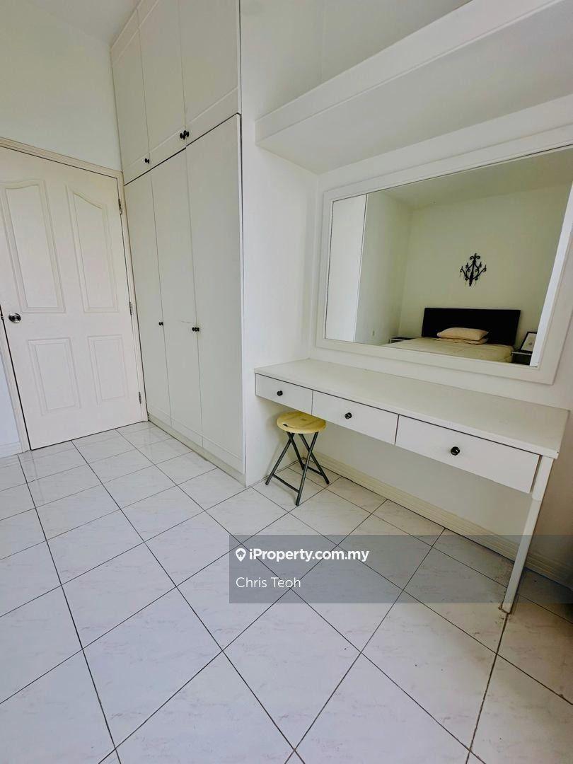 Kondominium untuk Dijual di Marina Bay Condominium oleh Chris Teoh - iProperty.com.my