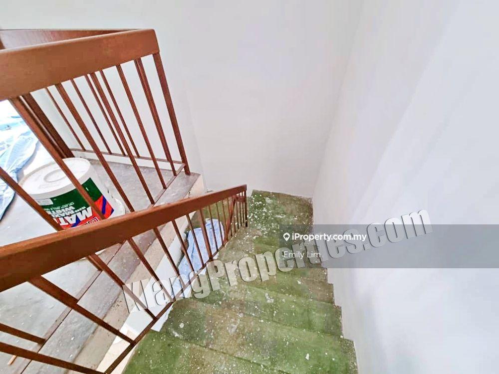 Rumah Berangkai 2 Tingkat untuk Dijual di Taman Palm Grove, Klang oleh Emily Lim - iProperty.com.my