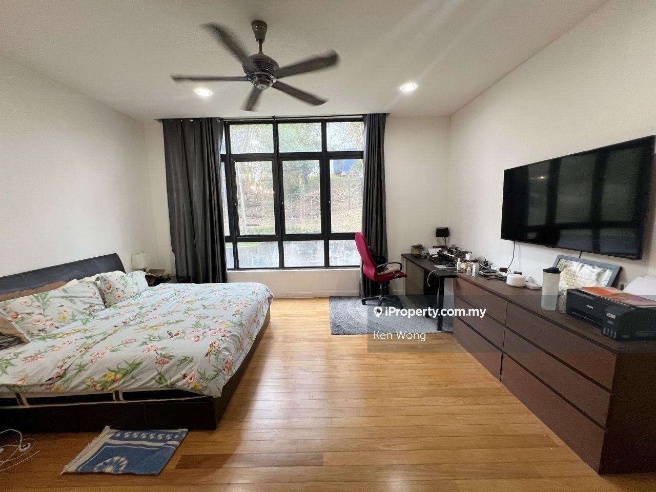 Rumah Berangkai 3 Tingkat untuk Dijual di Mines Resort City, Seri Kembangan oleh Ken Wong - iProperty.com.my