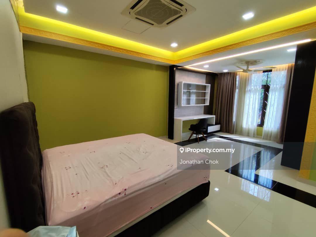 Bungalow House for Sale in Bandar Kinrara Seksyen 9, Bandar Kinrara by Jonathan Chok - iProperty.com.my