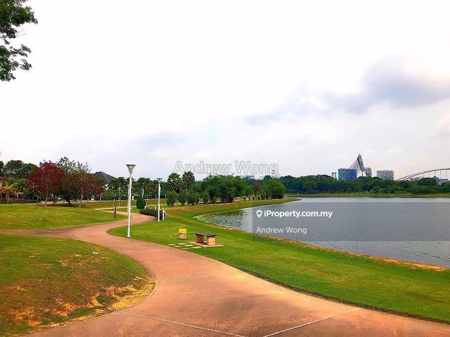 Banglo untuk Dijual di Lakefront Villa, Cyberjaya oleh Andrew Wong - iProperty.com.my