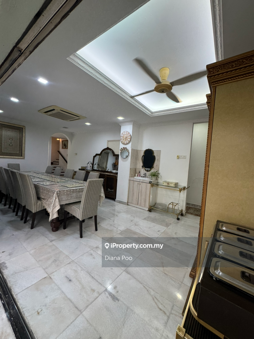 Rumah Berangkai 2 Tingkat untuk Dijual di SS1, Petaling Jaya oleh Diana Poo - iProperty.com.my