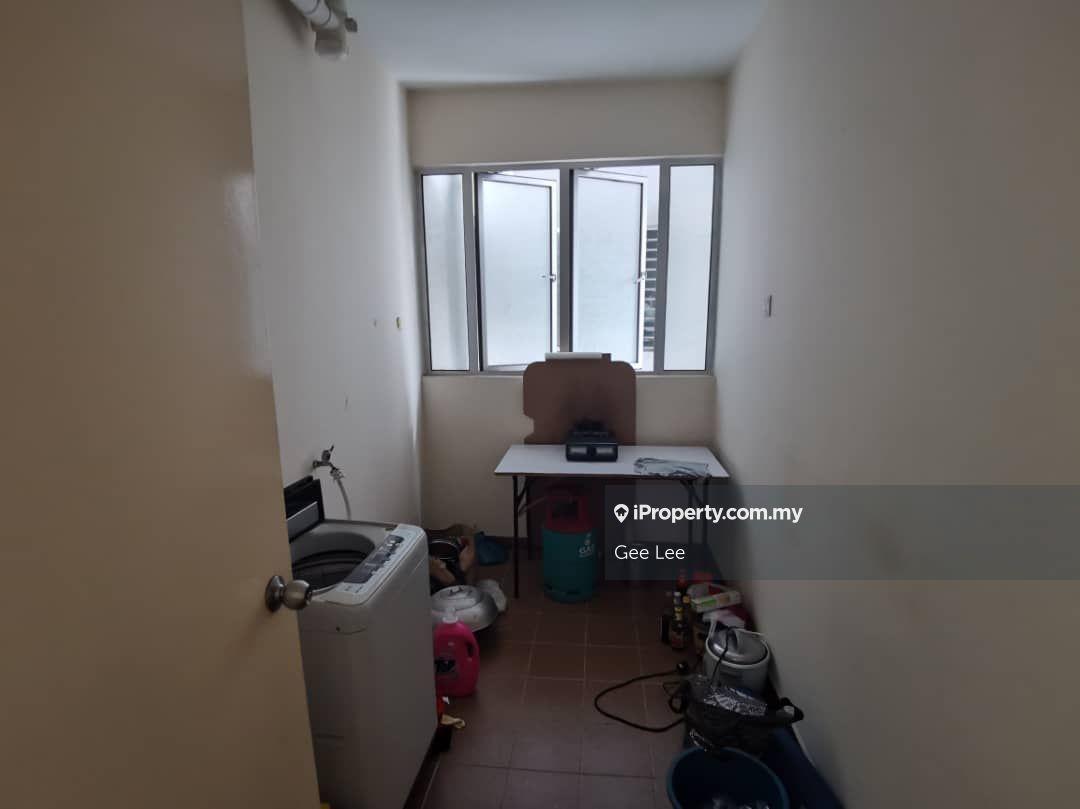 Kondominium untuk Dijual di Platinum Hill PV 2 oleh Gee Lee - iProperty.com.my