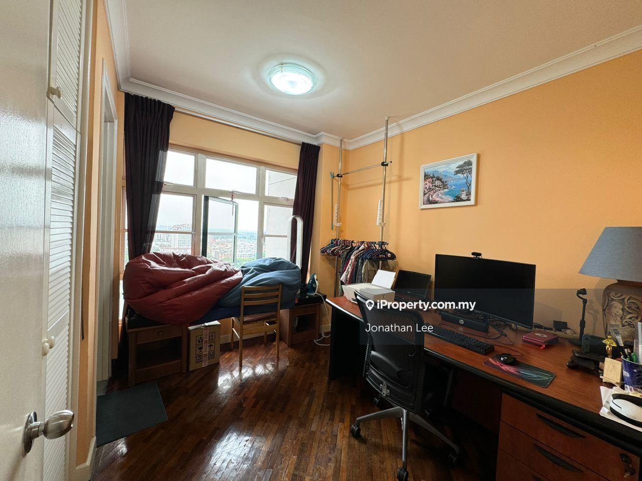 Kondominium untuk Dijual di The Straits View Condominium oleh Jonathan Lee - iProperty.com.my