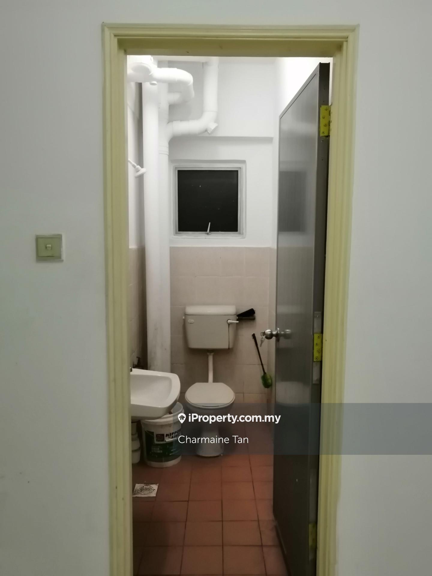 Pangsapuri untuk Dijual di Puncak Desa Apartment oleh Charmaine Tan - iProperty.com.my